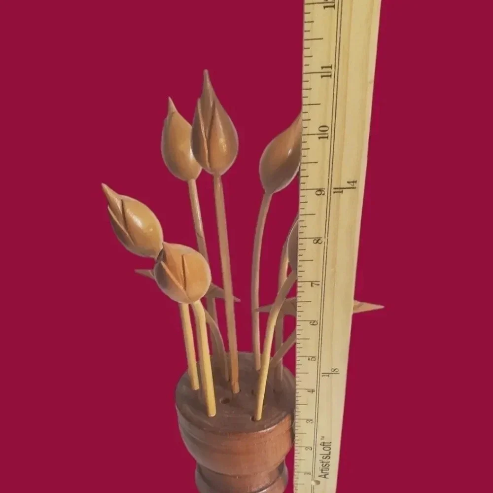 Mid century modern monkey pod wooden  floral arrangement